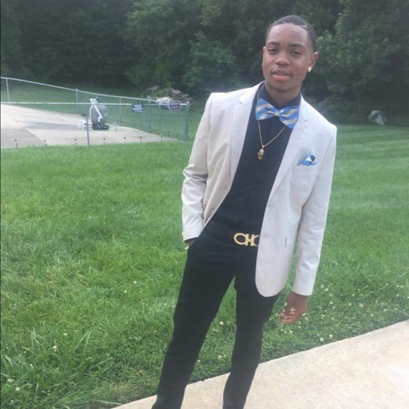 Profile Picture of Christian Rudisell (@christianrudi3) on Poshmark