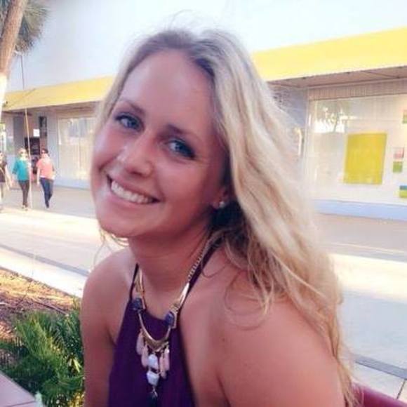 Profile Picture of Jessica Shaffer (@jmashaff) on Poshmark