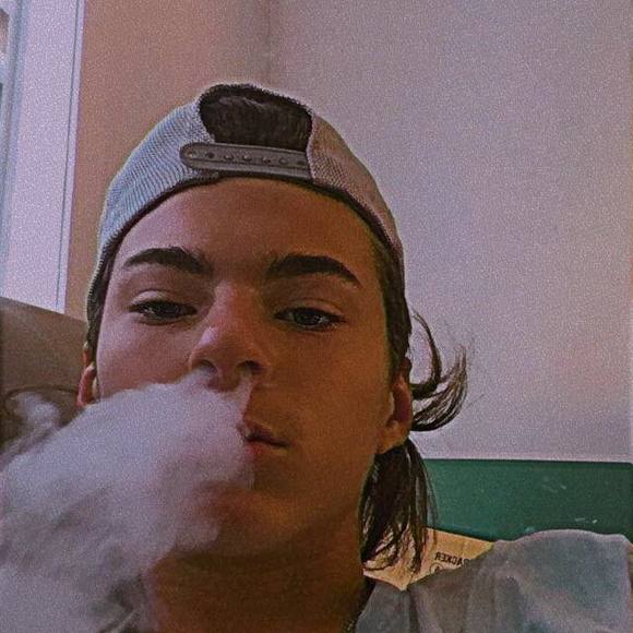 Profile Picture of Justin Laflamme (@jlaflamme2005) on Poshmark