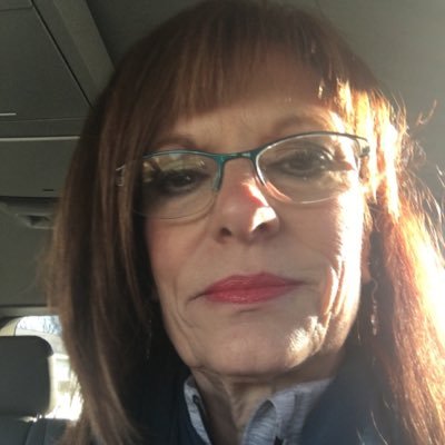 Profile Picture of Robin Ault (@ault_robin) on Twitter
