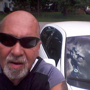 Profile Picture of Michael Cuffley (@michael_cuffley) on Twitter