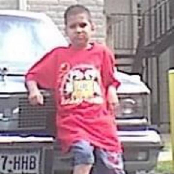 Profile Picture of Joe Pena (@joee210832) on Poshmark