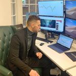 𝐌𝐈𝐓𝐂𝐇𝐄𝐋𝐋 𝐒𝐍𝐘𝐃𝐄𝐑  🅵🅾🆁🅴🆇 🆃🆁🅰🅳🅴🆁 - Instagram Profile Picture of 𝐌𝐈𝐓𝐂𝐇𝐄𝐋𝐋 𝐒𝐍𝐘𝐃𝐄𝐑  🅵🅾🆁🅴🆇 🆃🆁🅰🅳🅴🆁 (@mitchell_____snyder) on Instagram