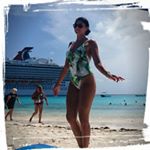 Profile Picture of CarolBlack (@carolb0411) on Instagram