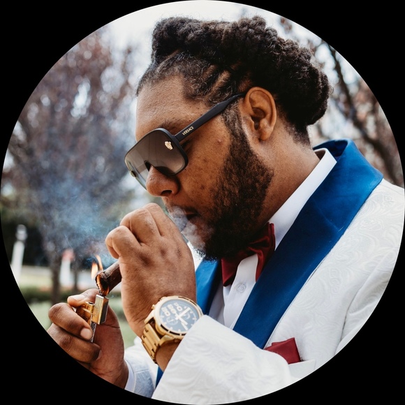 Profile Picture of Pierre Inabinet (@wpdi0318) on Poshmark