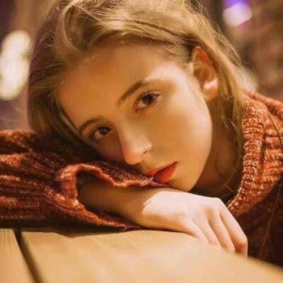 Profile Picture of Shawn Michel (@vr7f4vfrh5m) on Poshmark