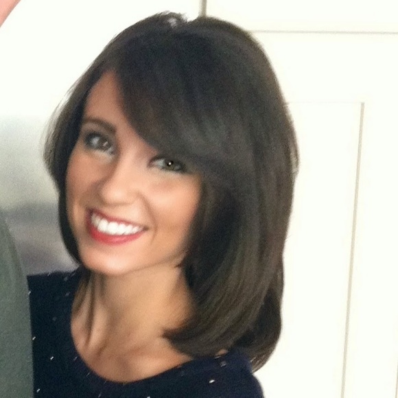 Alexandra Degarmo - Poshmark Profile Picture of Alexandra Degarmo (@a_degarmo) on Poshmark