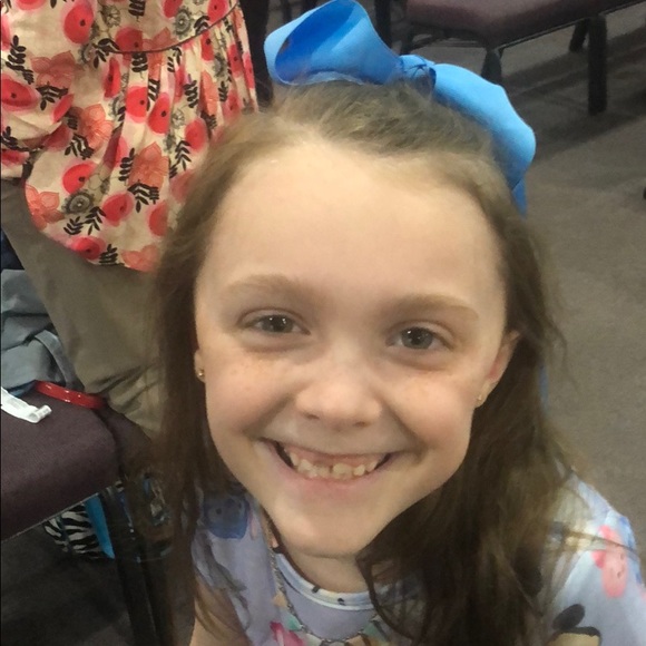 Profile Picture of Douglas Graham (@dougdawg423) on Poshmark