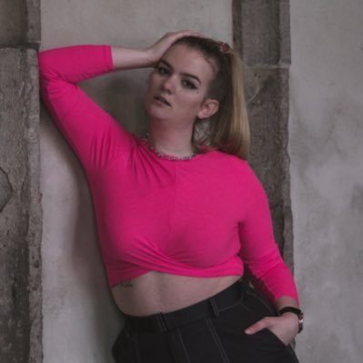 Profile Picture of Femke  🔮 (@satvrnmoons) on Twitter