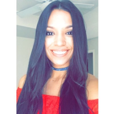 Profile Picture of Kathryn Garza (@KatieeeIris) on Twitter