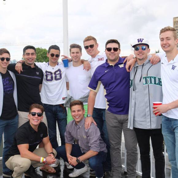 Profile Picture of Reid Jones (@reidjones2) on Poshmark