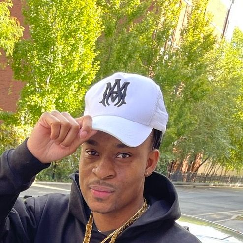 Profile Picture of Aaron De Don (@aarondedon) on Tiktok