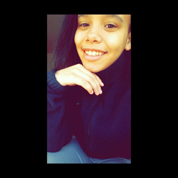 Profile Picture of Monae Tate (@monaeefdie) on Poshmark