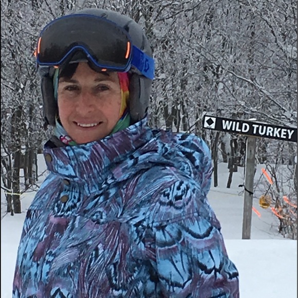 Profile Picture of Maria Pace (@mlpace) on Poshmark