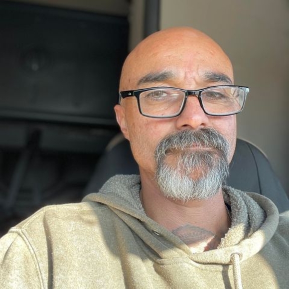 Profile Picture of Luis Guzman (@luisguzman340) on Poshmark