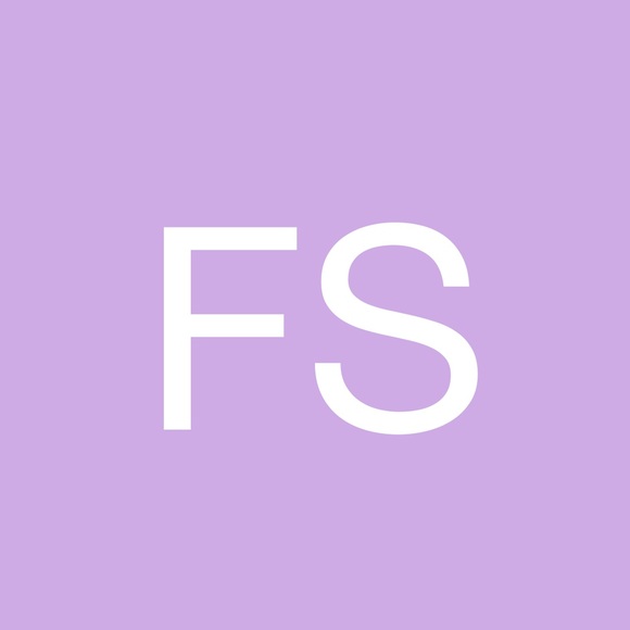 Profile Picture of Frank Silva (@frankshoots) on Poshmark