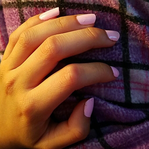 Profile Picture of Alison Arevalo (@aliarevalo) on Poshmark