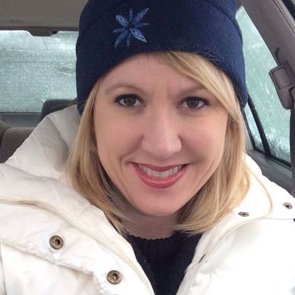 Profile Picture of Allison Boxall (@startingnow) on Poshmark