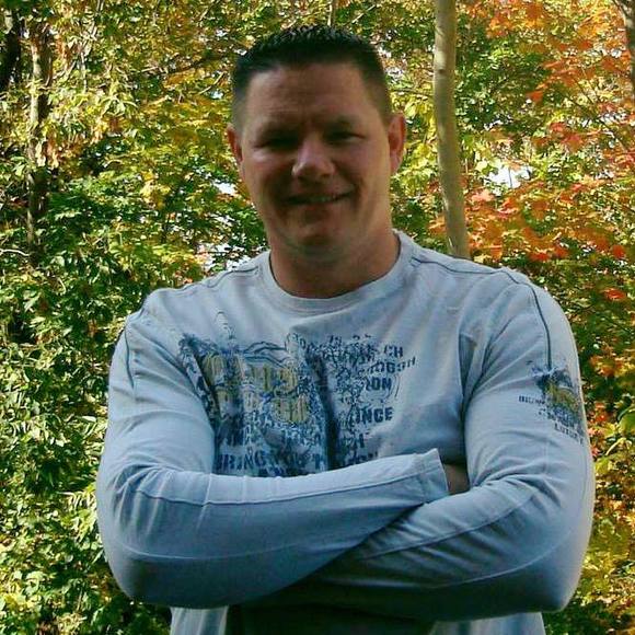 Profile Picture of Jim Appleton (@jika1967) on Poshmark