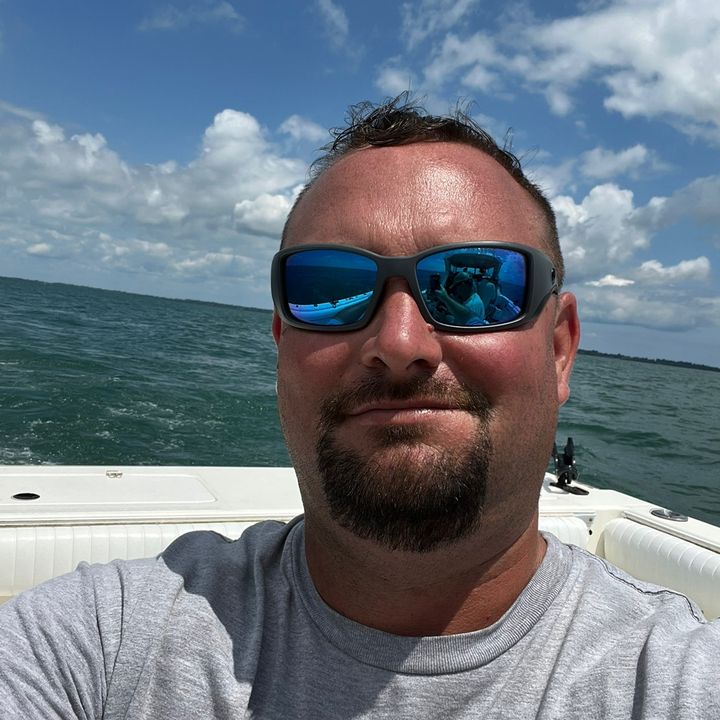 Profile Picture of Erik Maxwell (@user64377446) on Tiktok
