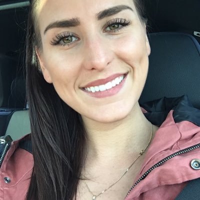 Profile Picture of Caroline Bissonnette (@oracb24) on Twitter