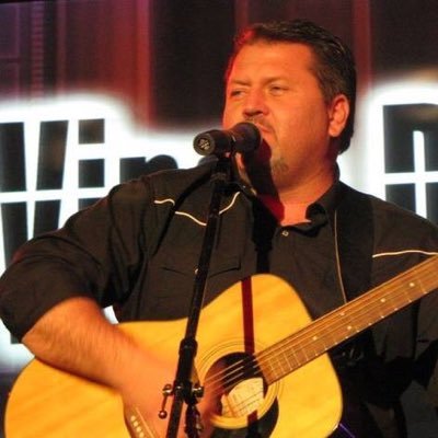 Profile Picture of Vince Dodd (@dodd_vince) on Twitter