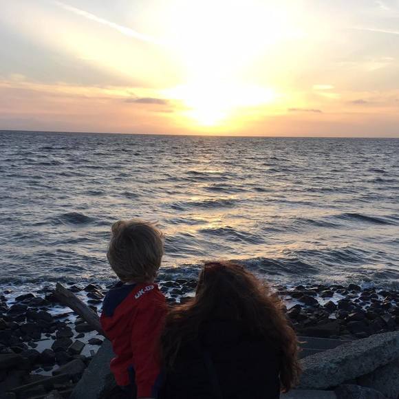 Brooke Ahlberg - Poshmark Profile Picture of Brooke Ahlberg (@breezx) on Poshmark