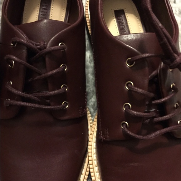 Profile Picture of Five Doller (@5dollercode) on Poshmark