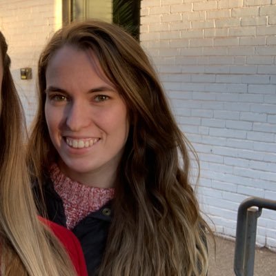 Profile Picture of Carly Graf (@CarlyGraf) on Twitter