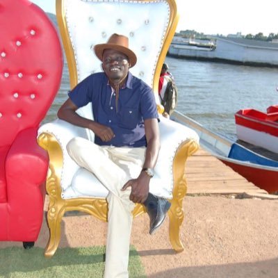 Profile Picture of Chol Deng Yol (@choldengyol1) on Twitter