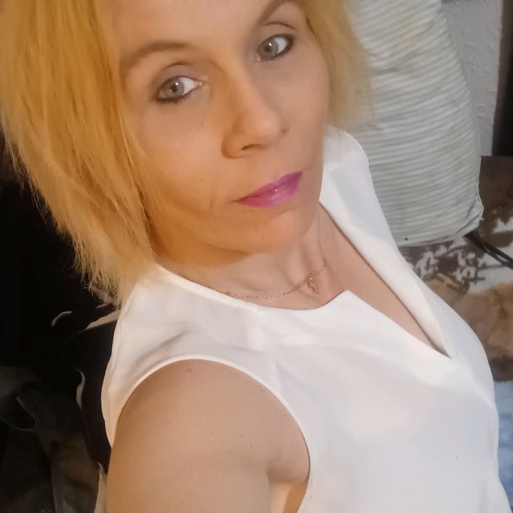 Profile Picture of aprilsteil4 (@aprilsteil4) on Tiktok