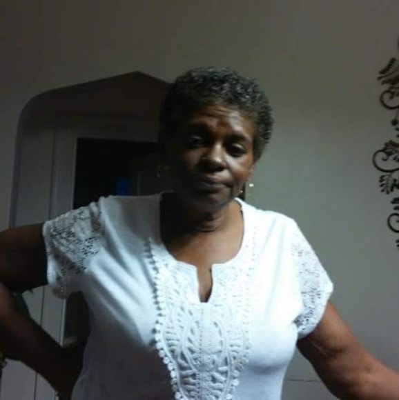 Profile Picture of Bernice Woolford (@bernicewoolf354) on Poshmark