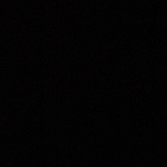 Profile Picture of Livia Duval (@liviaxx) on Poshmark