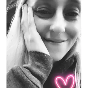 Profile Picture of reneebjorkquist20 (@reneebjorkquist20) on Tiktok