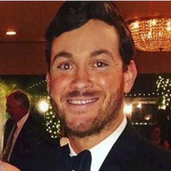 Profile Picture of Thomas Brunt (@tdbrunt) on Poshmark