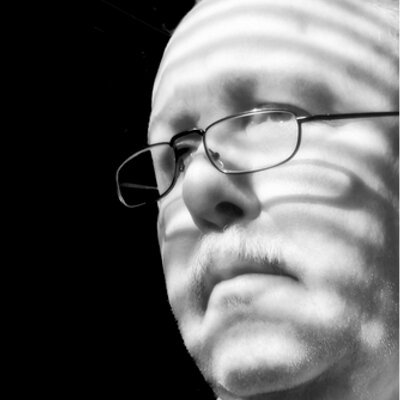 Profile Picture of Mike Edmondson (@glassandfire) on Twitter