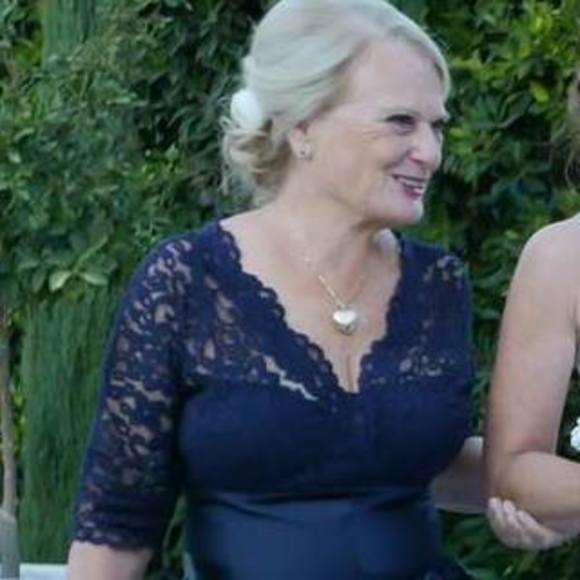 Profile Picture of Diane Benjamin (@dianebenjamin1) on Poshmark