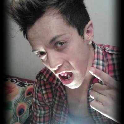Profile Picture of AARON NOE BUSTAMANTE (@boy_gaga1) on Twitter
