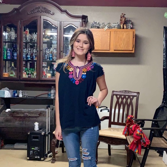 Profile Picture of Brianna Jannise (@briannajannise) on Poshmark