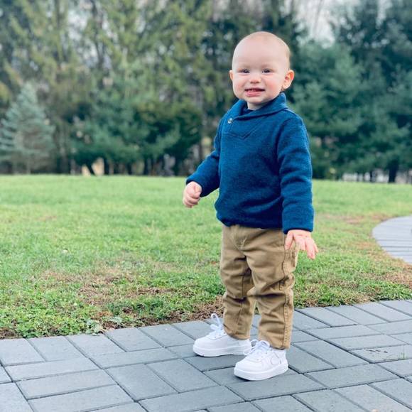 Profile Picture of Edis Hukic (@truboss18) on Poshmark