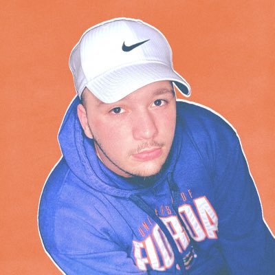 Profile Picture of Nick Lacey (@nicklaceyy) on Twitter