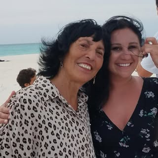 Profile Picture of Florence Markiewicz (@florencemarkiewicz) on Instagram