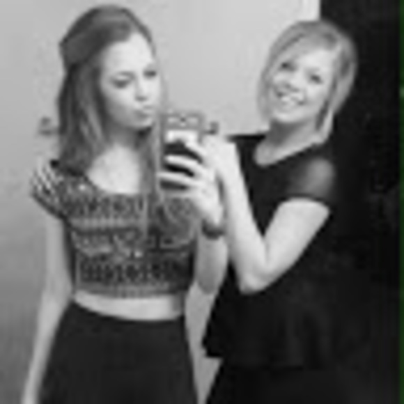 Profile Picture of Dona Freiner (@donafreiner) on Poshmark