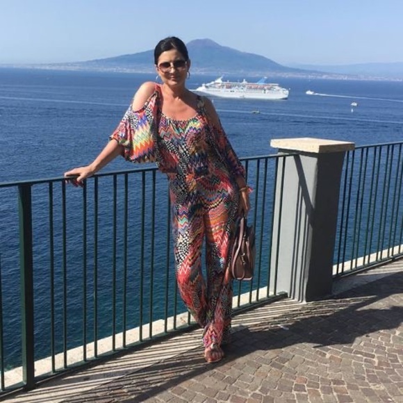 Galina Kaplun - Poshmark Profile Picture of Galina Kaplun (@galinakaplun) on Poshmark