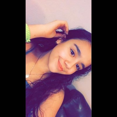 Profile Picture of Stacy Aviles (@stacy_aviles) on Twitter