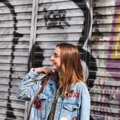 Profile Picture of Eva Vall Aubets (@evall13) on Twitter