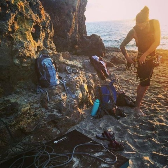 Profile Picture of Paul Dillon (@pauldillon930) on Poshmark