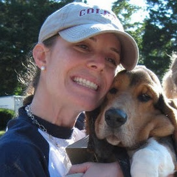 Brooke Blicher - Poshmark Profile Picture of Brooke Blicher (@blicherdmd) on Poshmark