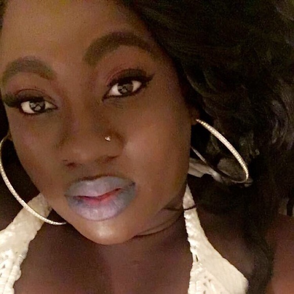 Profile Picture of Tyesha Bailey (@tymichelle2) on Poshmark