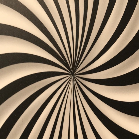 Profile Picture of Pamela Solomon (@solomon61) on Poshmark